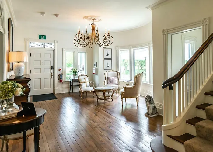 Lakewinds Country Manor Niagara-on-the-Lake